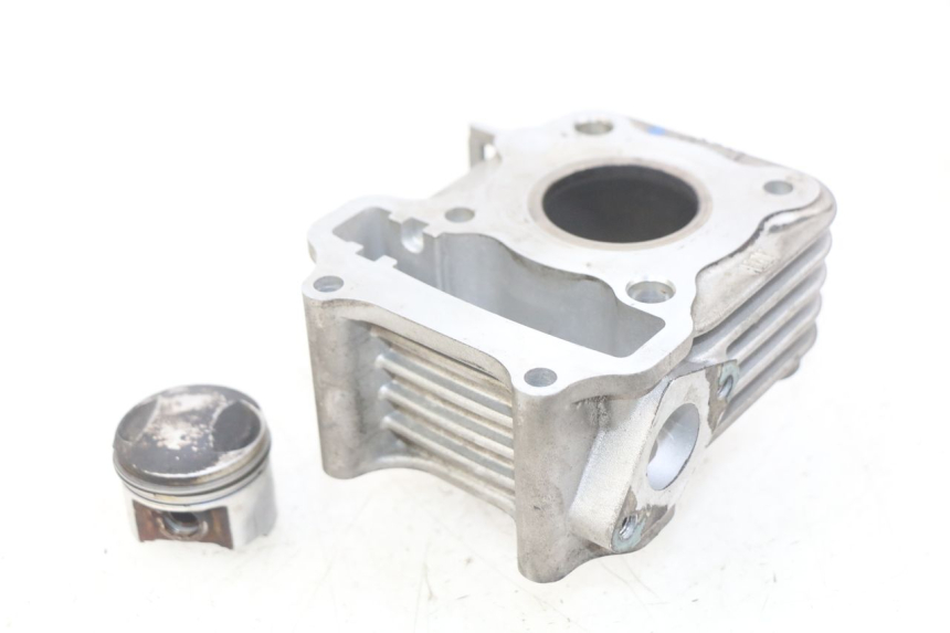 photo de CYLINDRE PISTON SYM CROX 4T 50 (2016 - 2023)