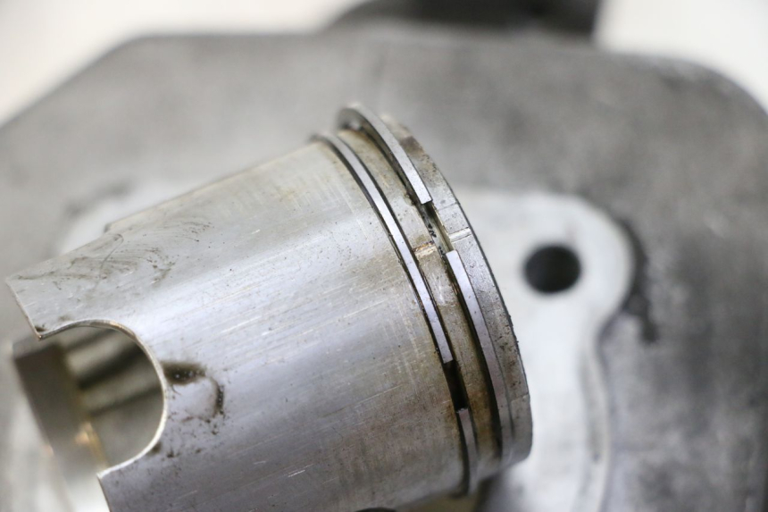 photo de CYLINDRE PISTON PEUGEOT ELYSTAR 50 (2002 - 2014)