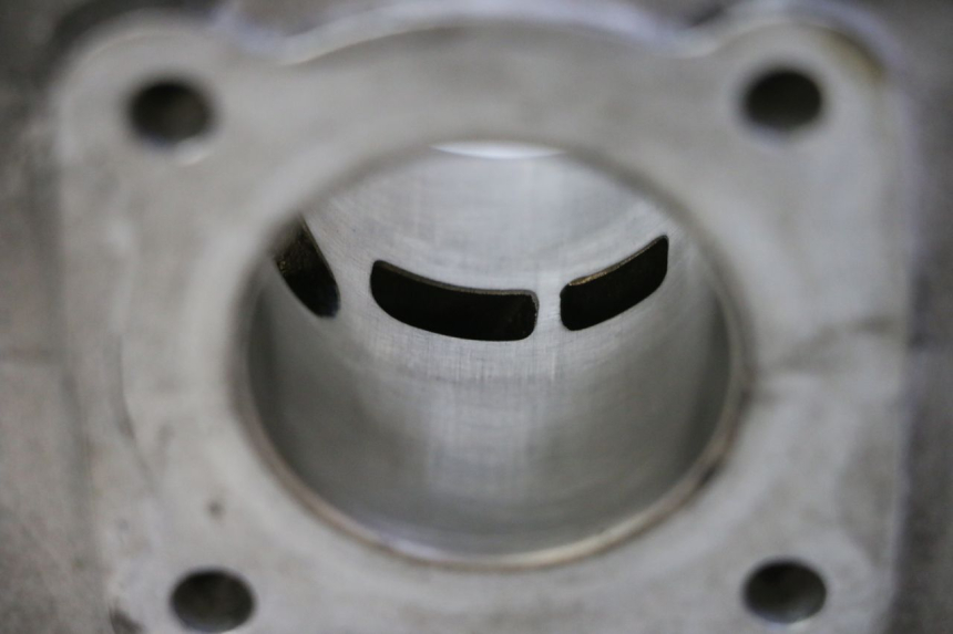 photo de CYLINDRE PISTON PEUGEOT ELYSTAR 50 (2002 - 2014)