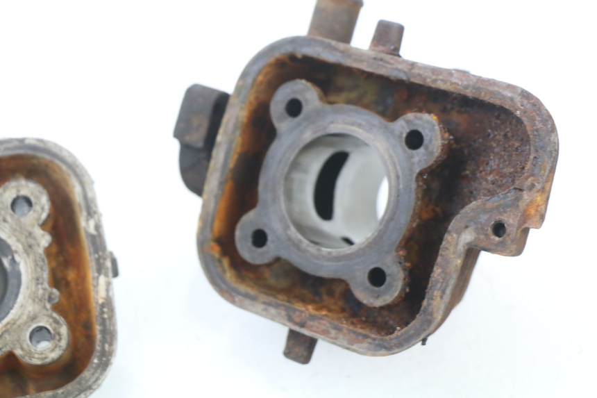 photo de CYLINDRE PISTON PEUGEOT LUDIX BLASTER 50 (2006 - 2014) - Vue rapprochée
