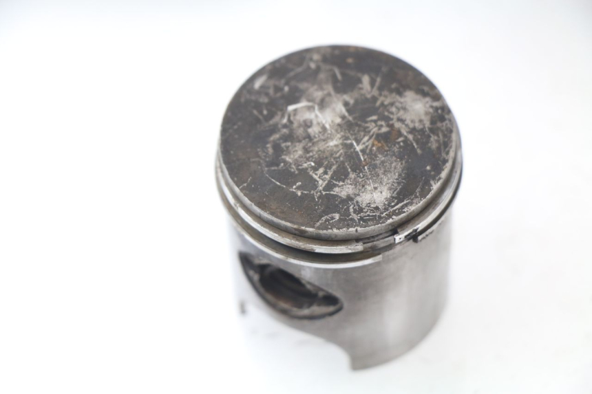 photo de CYLINDRE PISTON PEUGEOT LUDIX BLASTER 50 (2006 - 2014) - Focus structure