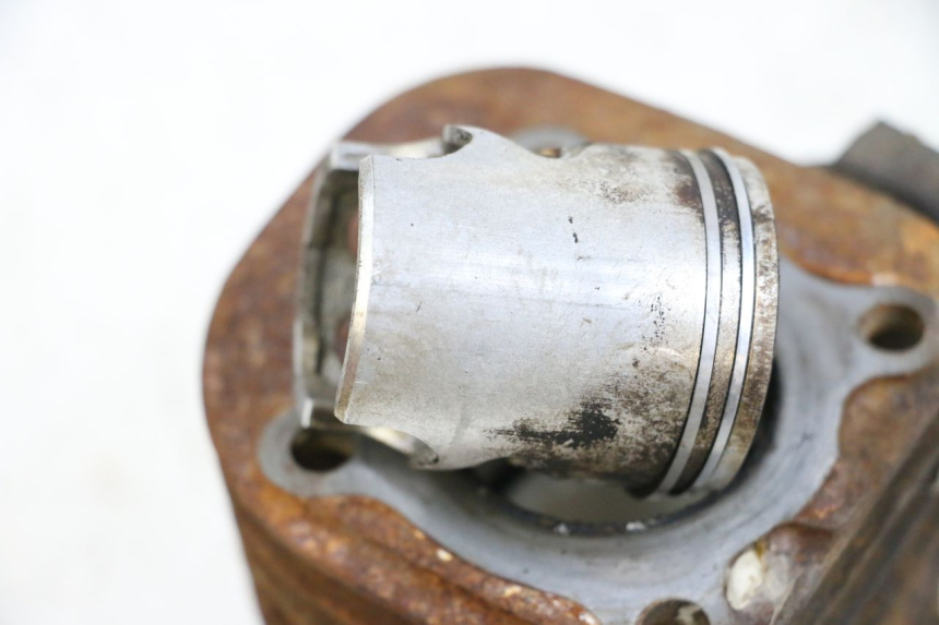 photo de CYLINDRE PISTON YAMAHA NEO'S NEOS 2T 50 (1998 - 2007) - Zoom composants