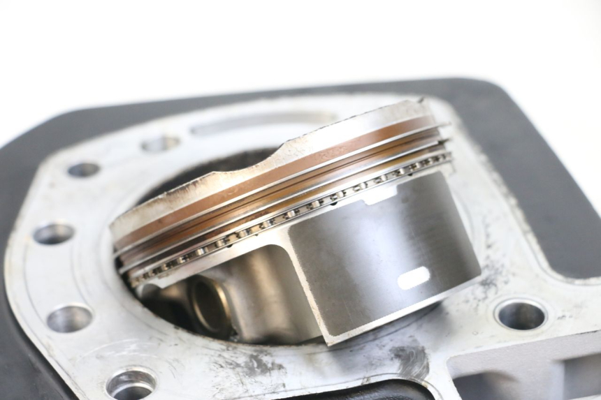 photo de CYLINDRE PISTON MOTO GUZZI NORGE 8V GT 1200 (2011 - 2016)