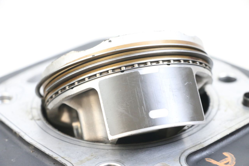 photo de CYLINDRE PISTON MOTO GUZZI NORGE 8V GT 1200 (2011 - 2016)