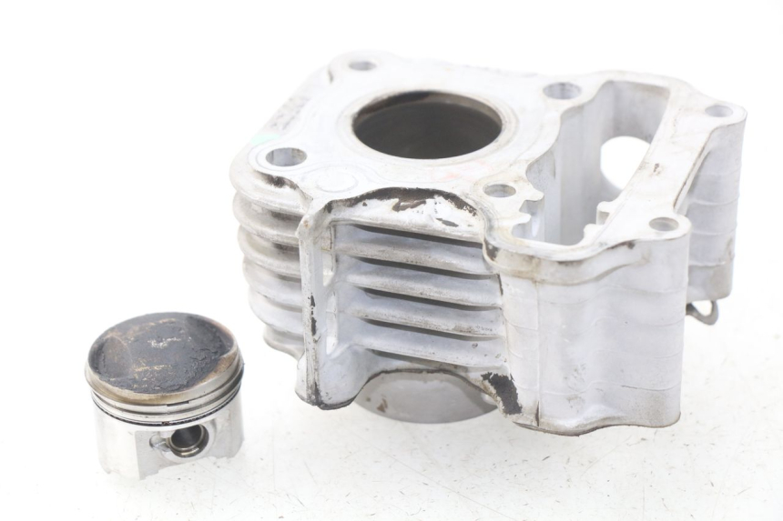 photo de CYLINDRE PISTON SYM ORBIT 2 4T 50 (2008 - 2017)