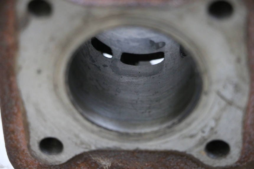 photo de CYLINDRE PISTON SYM ORBIT 2 50 (2008 - 2014) - Gros plan technique