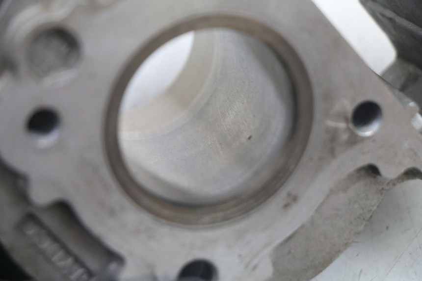 photo de CYLINDRE PISTON PEUGEOT KISBEE 4T 50 (2010 - 2017)