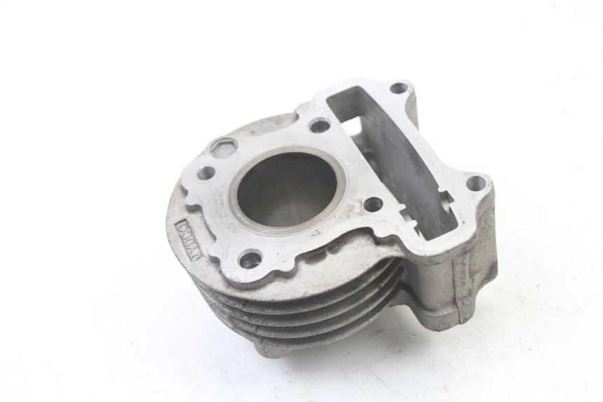 photo de CYLINDRE PISTON PEUGEOT KISBEE 4T 50 (2010 - 2017)