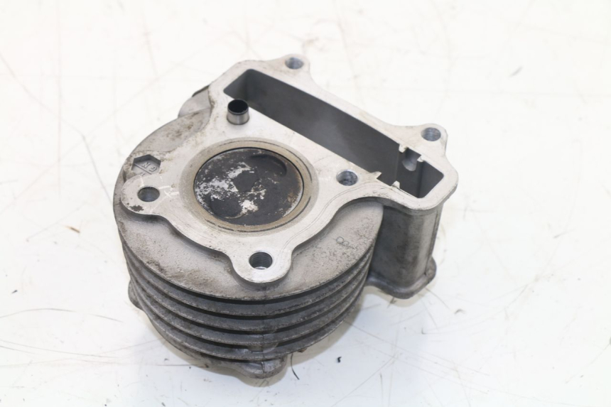photo de CYLINDRE PISTON PEUGEOT V-CLIC VCLIC 50 (2007 - 2013)