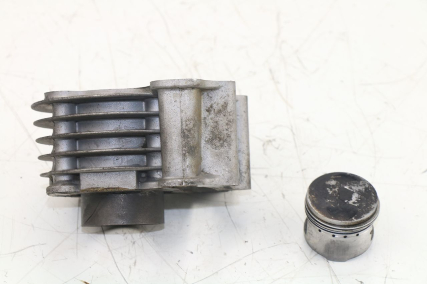 photo de CYLINDRE PISTON PEUGEOT V-CLIC VCLIC 50 (2007 - 2013)