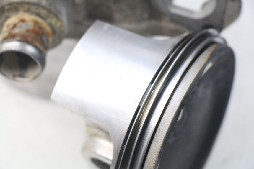 photo de CYLINDRE PISTON PEUGEOT SATELIS 500 (2007 - 2013)