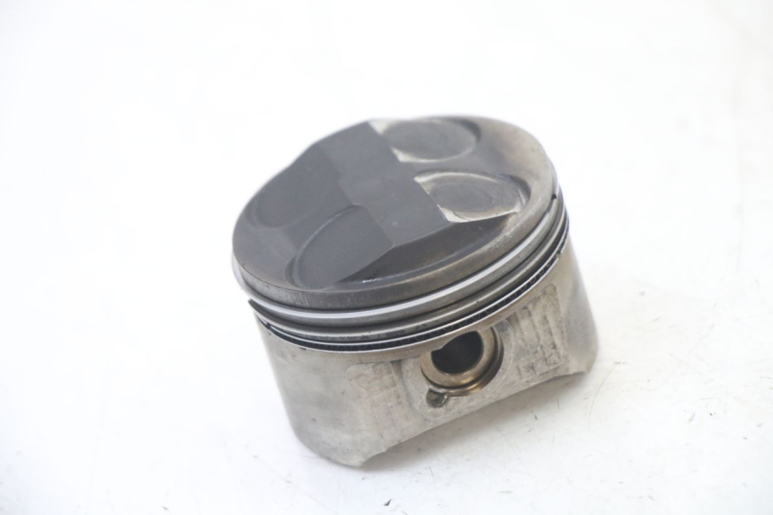 photo de CYLINDRE PISTON PEUGEOT SATELIS 125 (2013 - 2018)