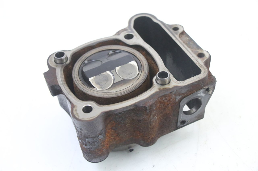 photo de CYLINDRE PISTON PEUGEOT SATELIS 125 (2013 - 2018)