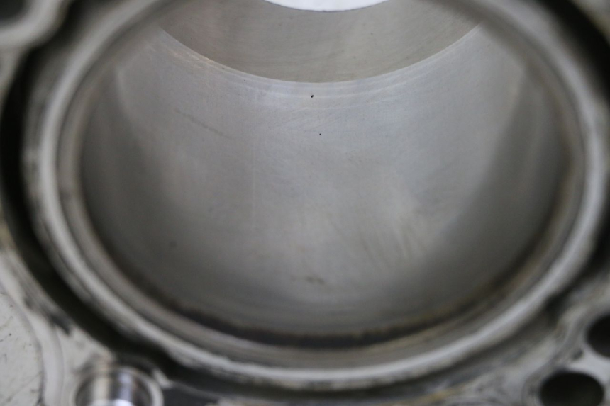 photo de CYLINDRE PISTON SUZUKI SV S 650 (1999 - 2002)