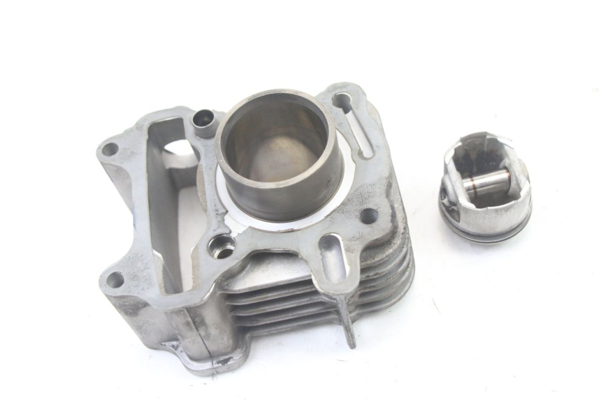 photo de CYLINDRE PISTON PEUGEOT TWEET 4T 50 (2018 - 2020)