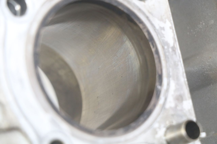 photo de CYLINDRE PISTON DAELIM VJ ROADWIN FI 125 (2008 - 2017)