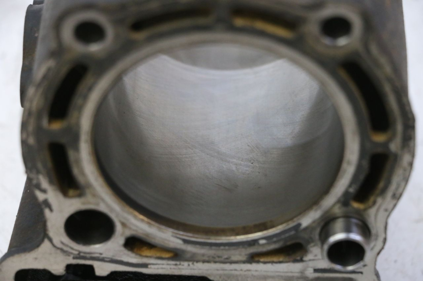 photo de CYLINDRE PISTON YAMAHA X-MAX XMAX 250 (2006 - 2009)