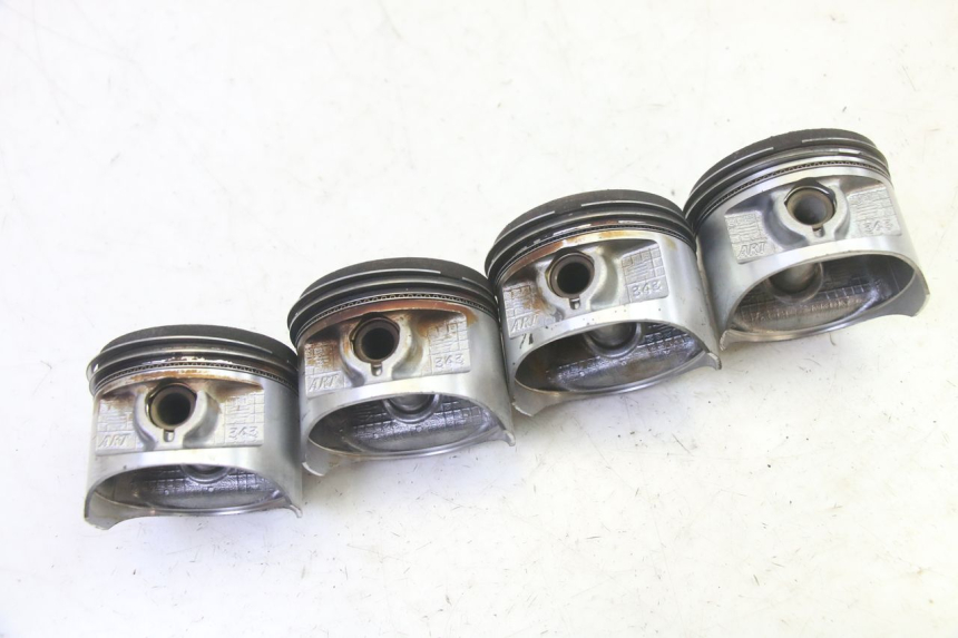 photo de CYLINDRE PISTON KAWASAKI ZR 7 750 (1999 - 2001) - Aperçu profil