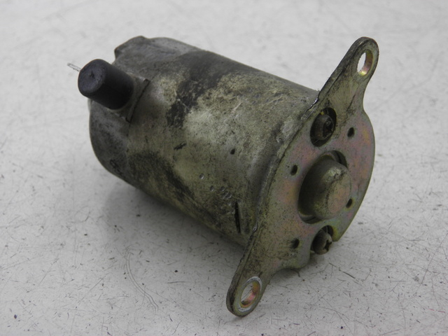 photo de DEMARREUR PEUGEOT TWEET 4T 50 (2010 - 2014) - Zoom état d’usage