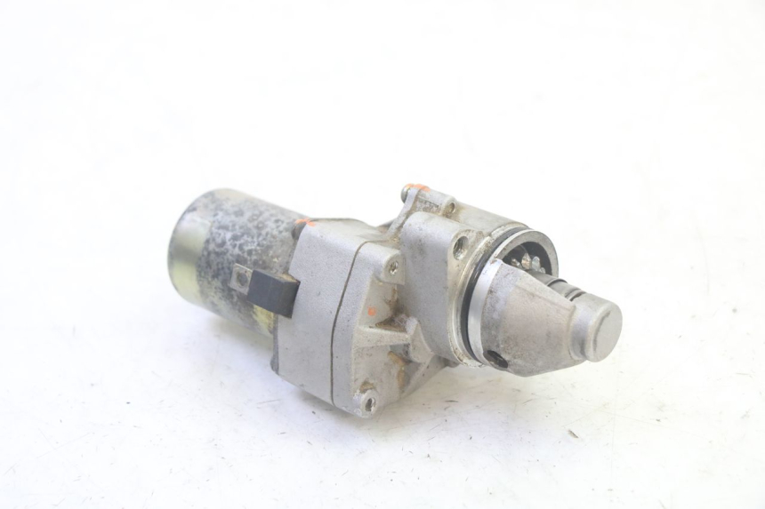 photo de DEMARREUR YAMAHA TZR 50 (2008 - 2016) - Gros plan technique