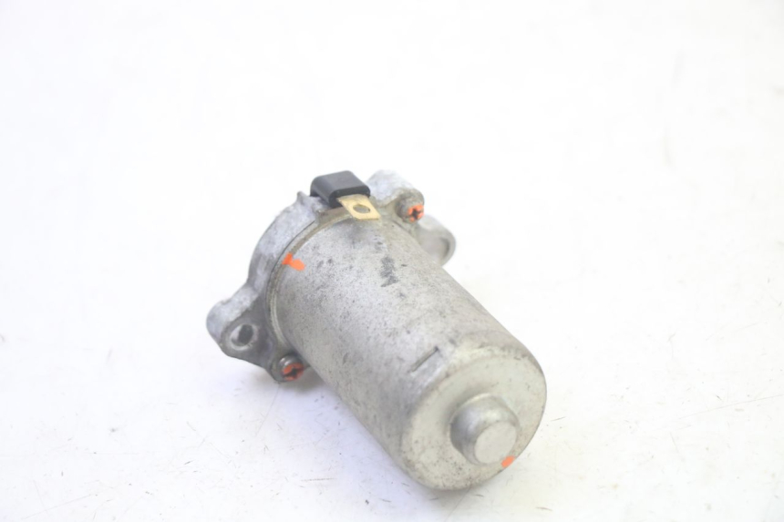 photo de DEMARREUR PIAGGIO ZIP 4T 50 (2018 - 2020) - Vue d’ensemble