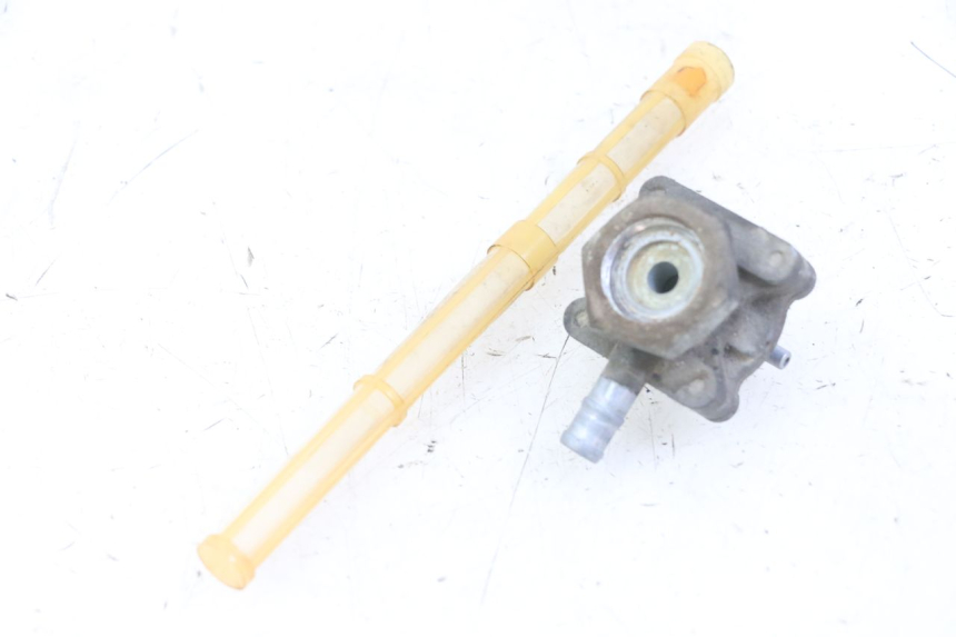 photo de DEPRESSION RESERVOIR HONDA CBF 500 (2004 - 2007)