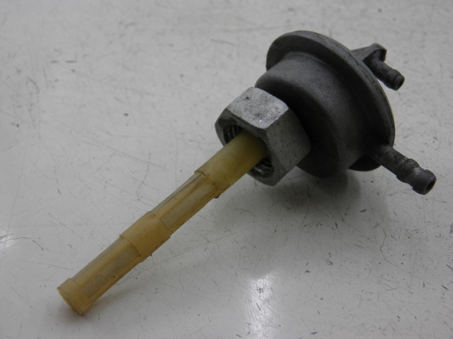 photo de DEPRESSION RESERVOIR KYMCO AGILITY 4T 50 (2005 - 2018)