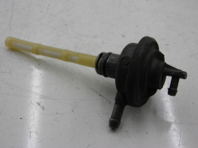 photo de DEPRESSION RESERVOIR YAMAHA YP MAJESTY 125 (2007 - 2010)