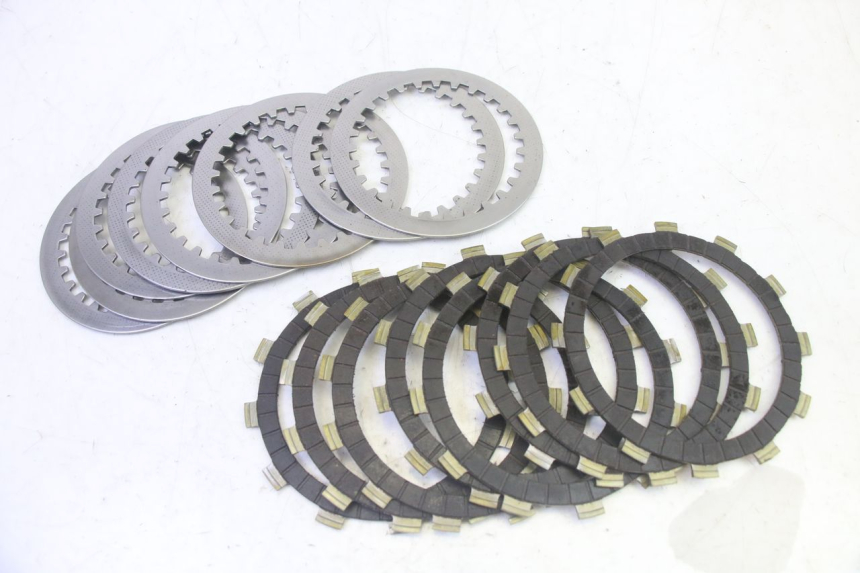 photo de DISQUE EMBRAYAGE YAMAHA FZ6 N FAZER 600 (2004 - 2006)