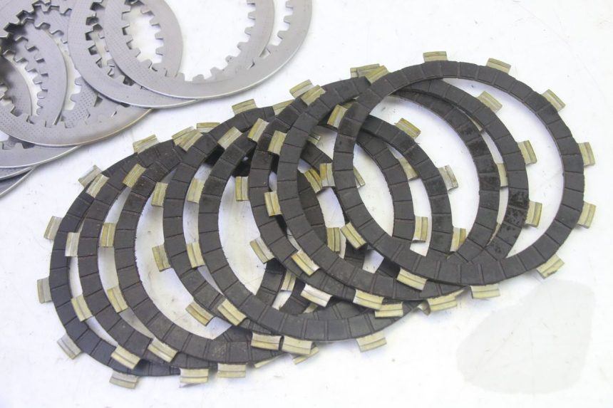 photo de DISQUE EMBRAYAGE YAMAHA FZ6 N FAZER 600 (2004 - 2006)