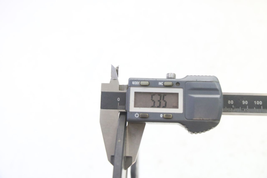 photo de DISQUE FREIN ARRIERE TRIUMPH SPRINT 900 (1995 - 1998)