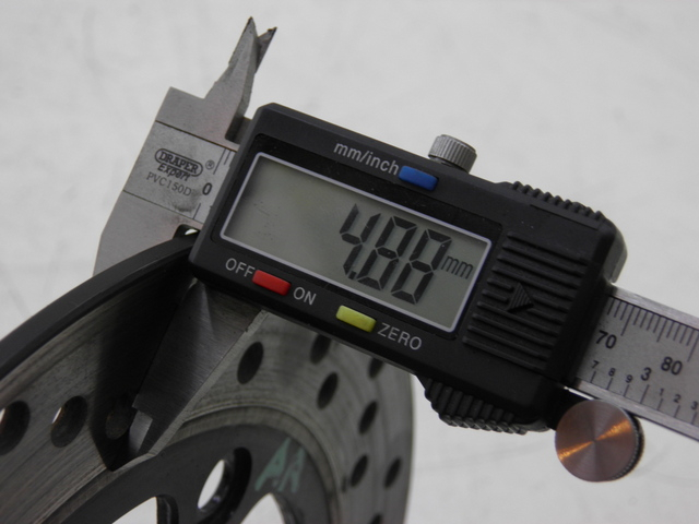 photo de DISQUE FREIN ARRIERE SUZUKI GSX F GSXF 650 (2007 - 2015)