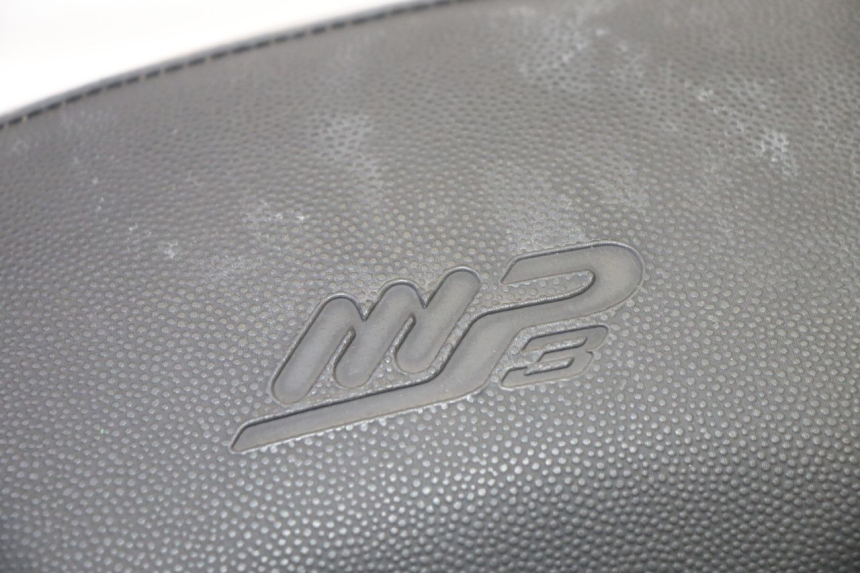 photo de DOSSERET PIAGGIO MP3 125 (2006 - 2014)