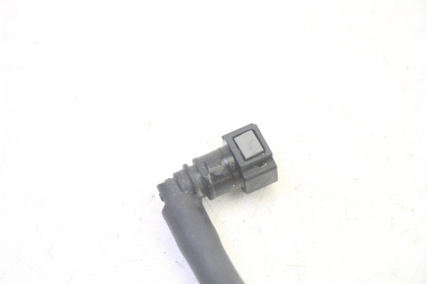 photo de DURITE INJECTEUR YAMAHA FJR ABS 1300 (2006 - 2012) - Zoom état d’usage