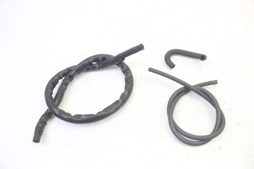 photo de DURITE RADIATEUR QUADRO 4 4D 350 (2015 - 2018)