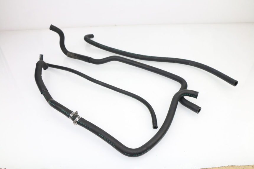 photo de DURITE RADIATEUR SYM GTS 250 (2005 - 2008)