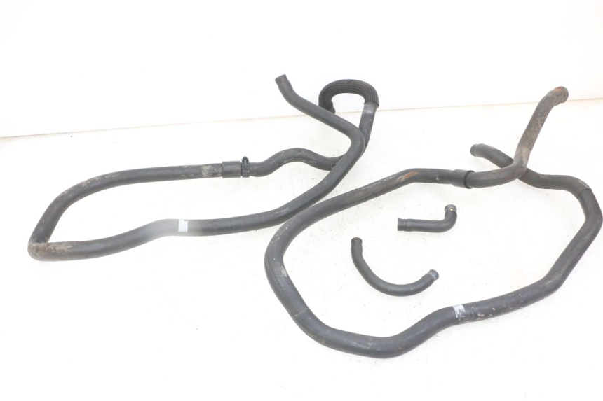 photo de DURITE RADIATEUR PIAGGIO IE MP3 YOURBAN 300 (2011 - 2016)
