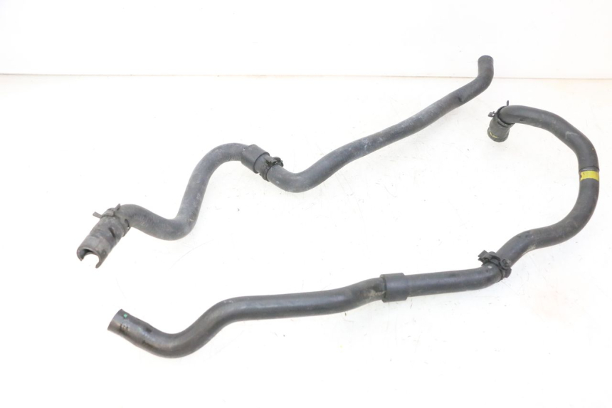 photo de DURITE RADIATEUR PIAGGIO MP3 HPE 310 (2024 - 2025)