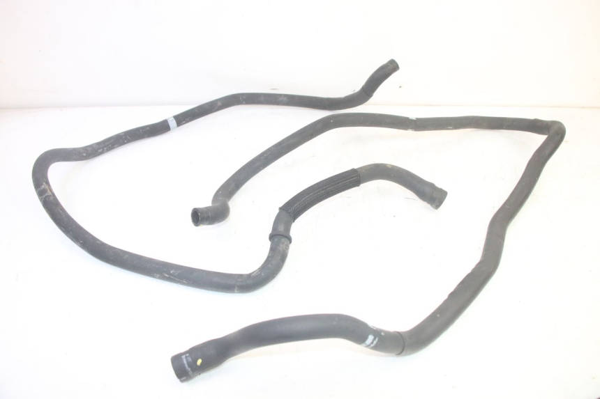 photo de DURITE RADIATEUR PIAGGIO MP3 HPE 350 (2018 - 2020) - Détail de la pièce