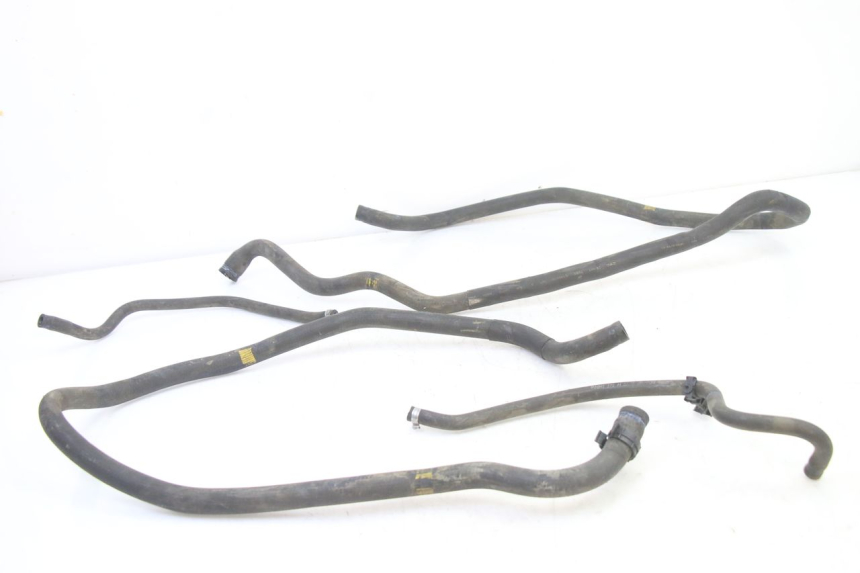 photo de DURITE RADIATEUR PIAGGIO MP3 500 (2014 - 2016)