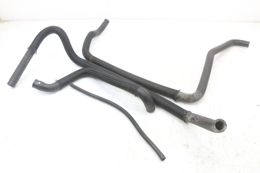 photo de DURITE RADIATEUR SUZUKI BURGMAN 125 (2007 - 2014)