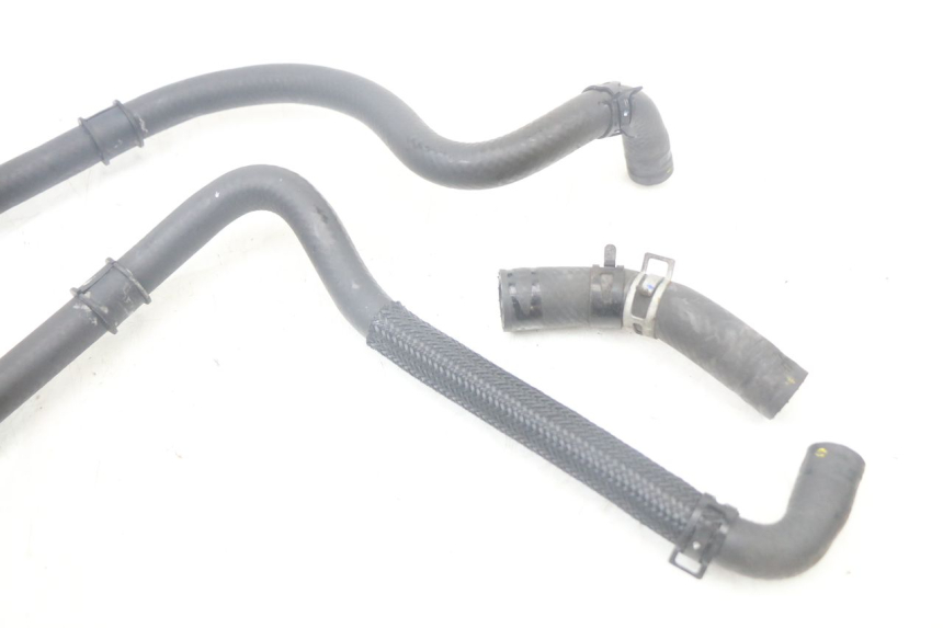 photo de DURITE RADIATEUR YAMAHA XMAX X-MAX ABS 125 (2017 - 2020)