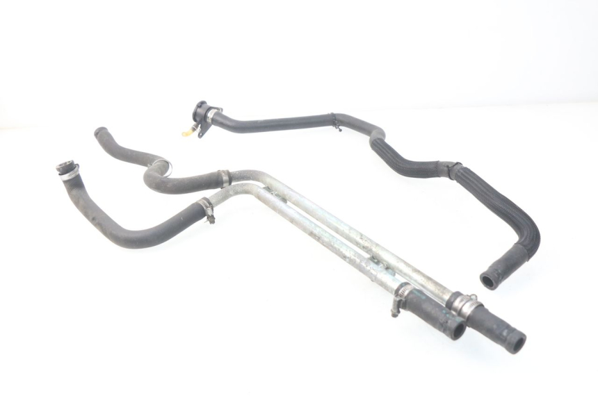 photo de DURITE RADIATEUR YAMAHA YP X-MAX XMAX 400 (2014 - 2017)