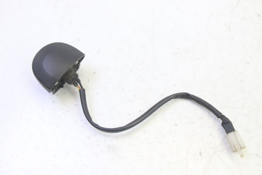 photo de ECLAIRAGE DE PLAQUE QUADRO 4 4D 350 (2015 - 2018)