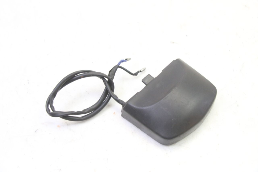 photo de ECLAIRAGE DE PLAQUE YAMAHA FZ6 FAZER S2 600 (2007 - 2011)