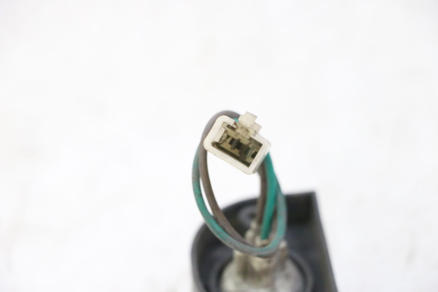 photo de ECLAIRAGE DE PLAQUE KYMCO GRAND DINK 125 (2002 - 2007)