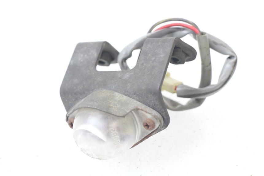 photo de ECLAIRAGE DE PLAQUE KAWASAKI GTR 1000 (1994 - 2004)