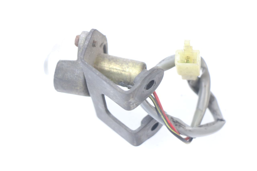 photo de ECLAIRAGE DE PLAQUE KAWASAKI GTR 1000 (1994 - 2004)