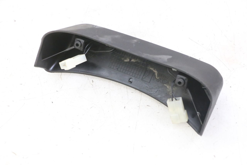 photo de ECLAIRAGE DE PLAQUE PIAGGIO MP3 LT 300 (2010 - 2016)