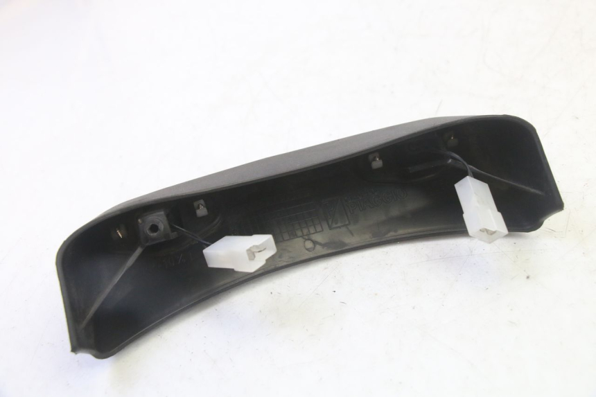 photo de ECLAIRAGE DE PLAQUE PIAGGIO MP3 LT 300 (2010 - 2016)